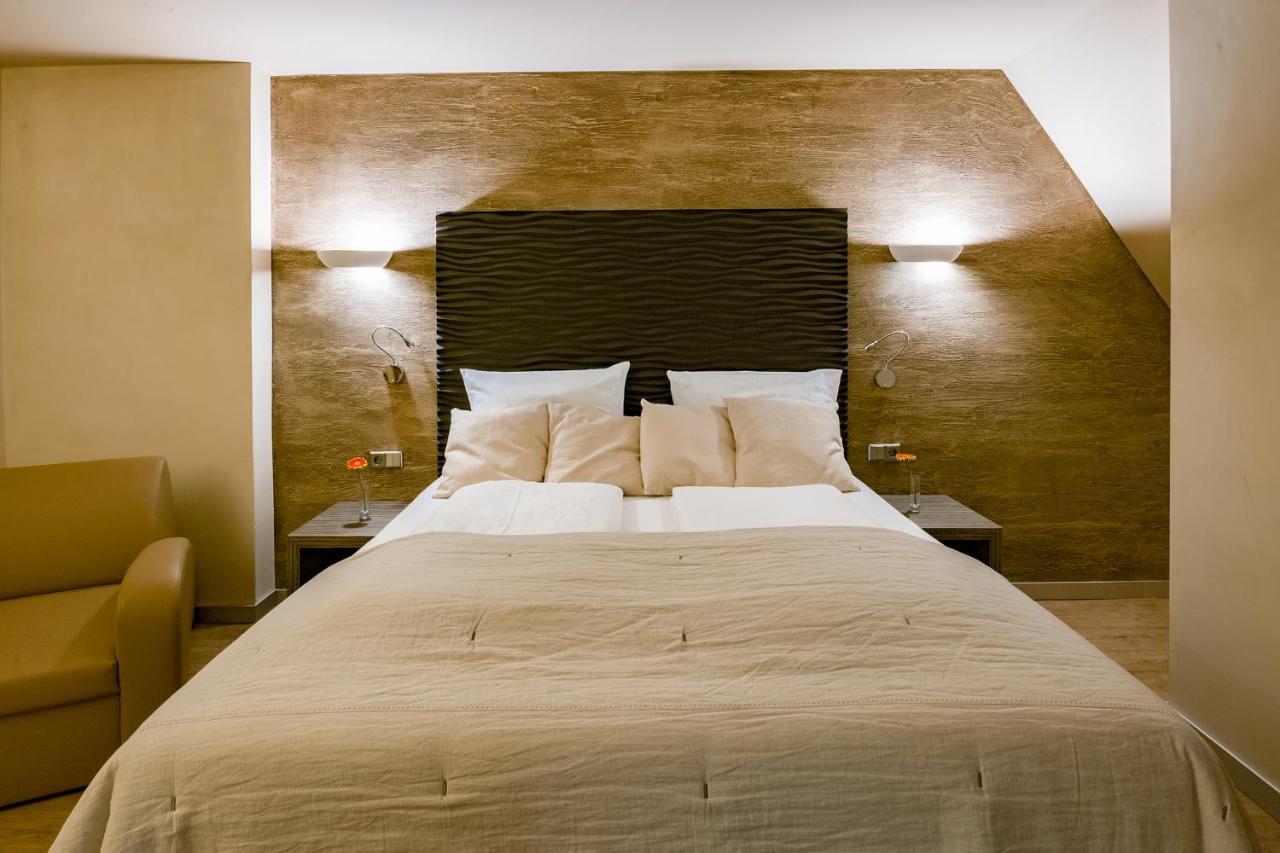 Artim Hotel