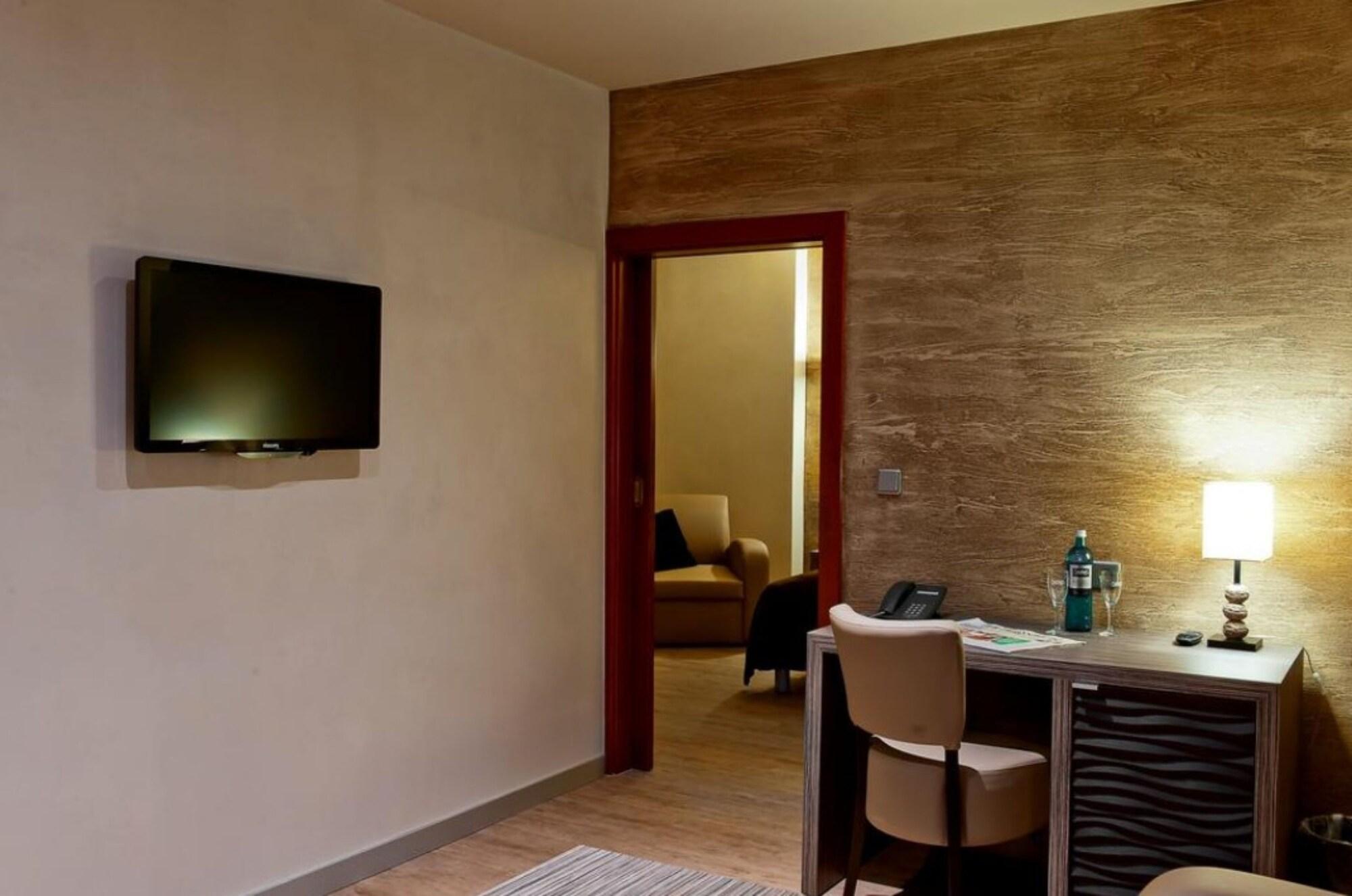 Hotel Artim 4*